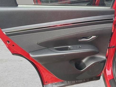 Used 2023 Hyundai Tucson SEL w/ Convenience Package image 13