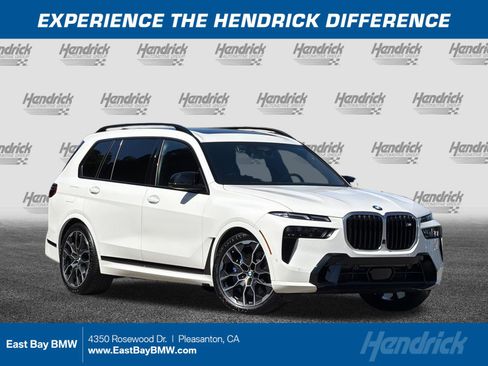 Used 2025 BMW X7 M60i AWD/4WD image 1