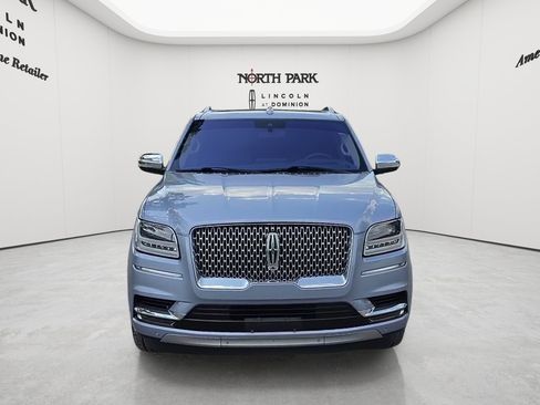 Used 2020 Lincoln Navigator Black Label w/ Cargo Convenience Package AWD/4WD image 8