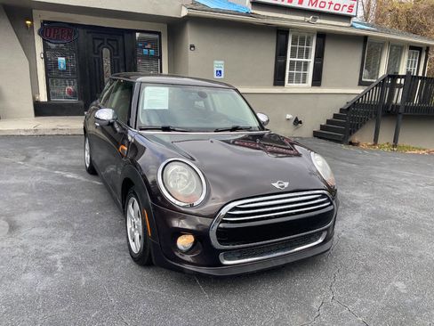 Used 2014 MINI Cooper 2-Door Hardtop image 4