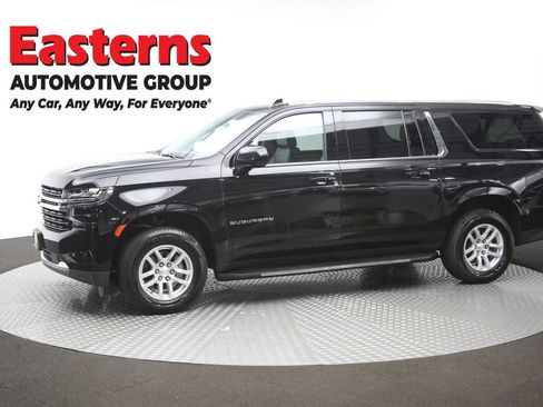 Used 2024 Chevrolet Suburban LT image 60