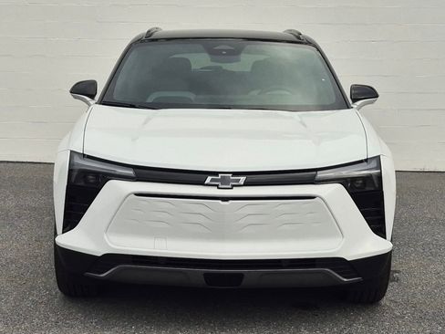 New 2025 Chevrolet Blazer EV LT AWD/4WD image 10