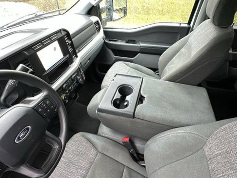 Used 2024 Ford F250 XLT image 24