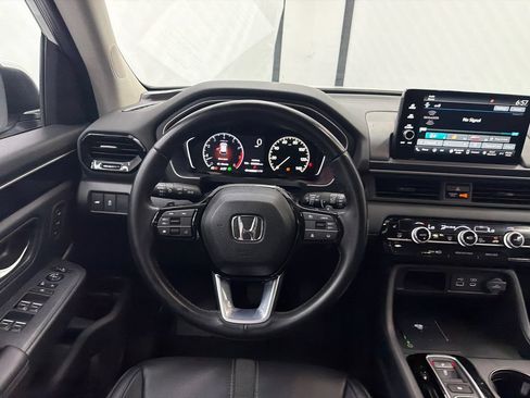 Used 2023 Honda Pilot EX-L image 25