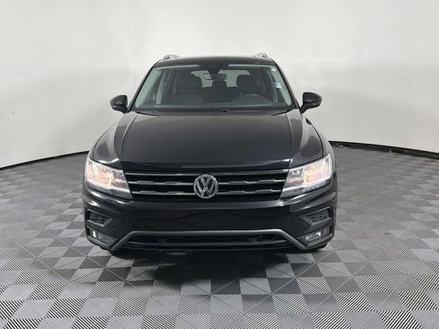 Used 2021 Volkswagen Tiguan SEL AWD/4WD image 3