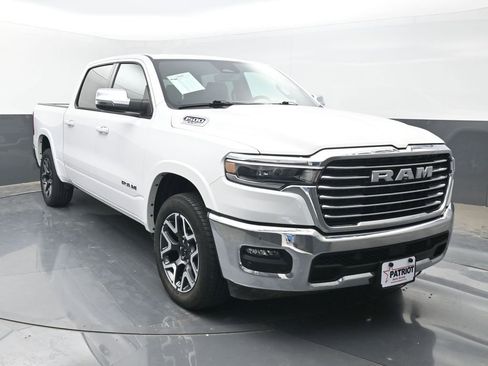 Used 2025 RAM 1500 Laramie image 8