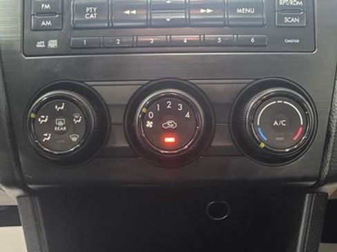 Used 2012 Subaru Impreza 2.0i Premium image 17