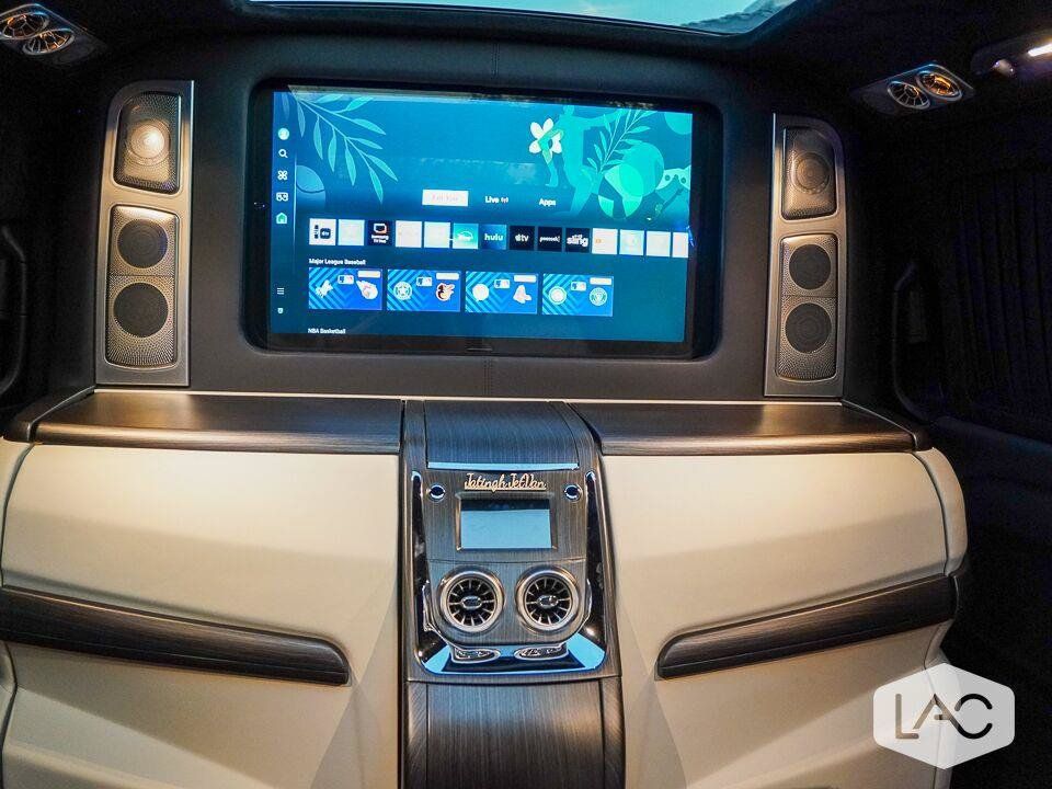 Used 2023 Mercedes-Benz Metris Passenger image 38