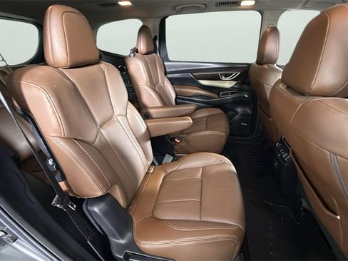 Used 2020 Subaru Ascent Touring w/ Popular Package #3 image 31