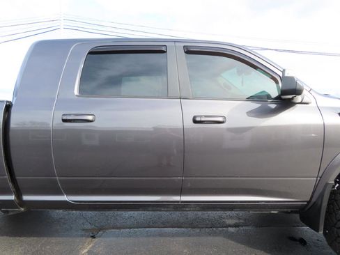 Used 2018 RAM 2500 Big Horn w/ Sport Appearance Group image 22