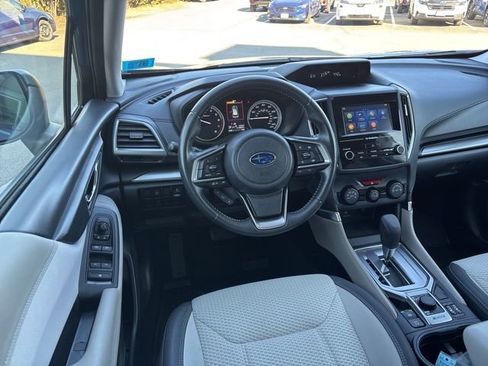 Used 2024 Subaru Forester Premium image 18