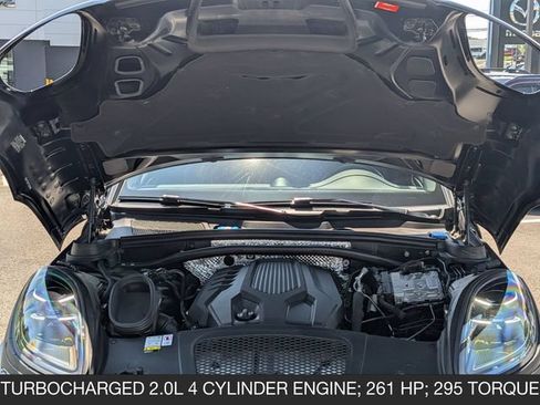 Used 2023 Porsche Macan AWD/4WD image 30
