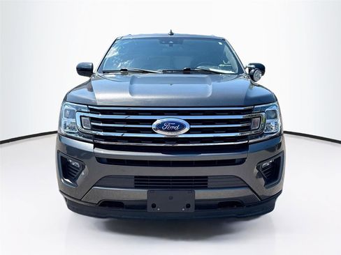 Used 2021 Ford Expedition XL image 2