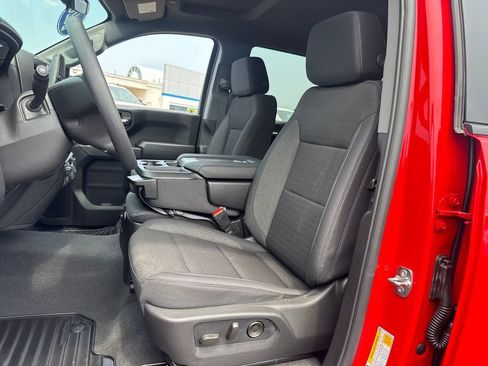 New 2026 Chevrolet Silverado 1500 Custom Trail Boss AWD/4WD image 14