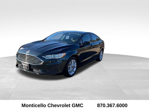 Used 2020 Ford Fusion SE image 7