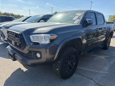 Used 2023 Toyota Tacoma SR5 image 1