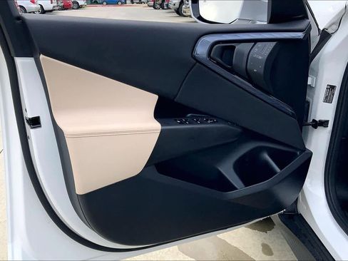 Used 2025 BMW X3 xDrive30i w/ Premium Package image 25