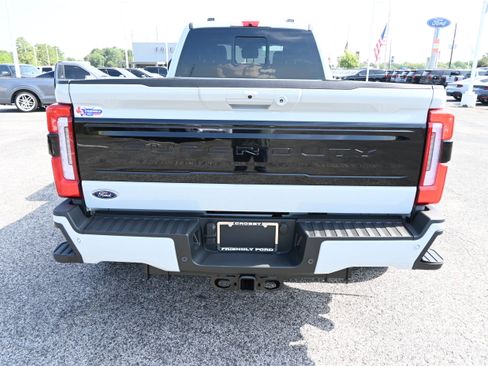 New 2026 Ford F350 Platinum AWD/4WD image 4