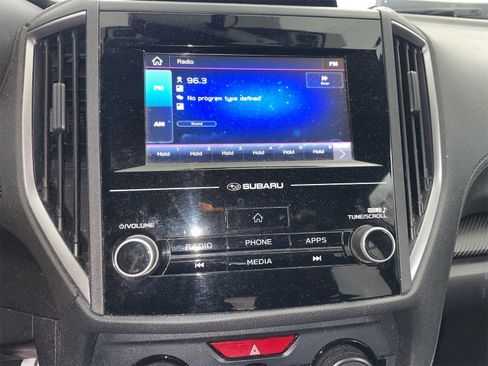 Used 2019 Subaru Impreza 2.0i w/ Eyesight image 11