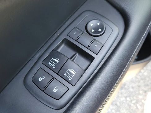 Used 2021 Dodge Challenger R/T Scat Pack RWD image 19