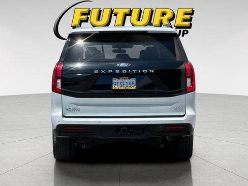 Certified 2025 Ford Expedition Max Active AWD/4WD image 4
