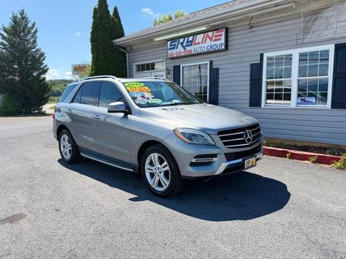 Used 2015 Mercedes-Benz ML 250 BlueTEC 4MATIC image 4