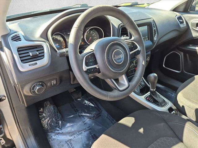 Used 2020 Jeep Compass Sport AWD/4WD image 10