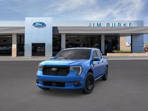 New 2025 Ford Maverick Lobo image 2