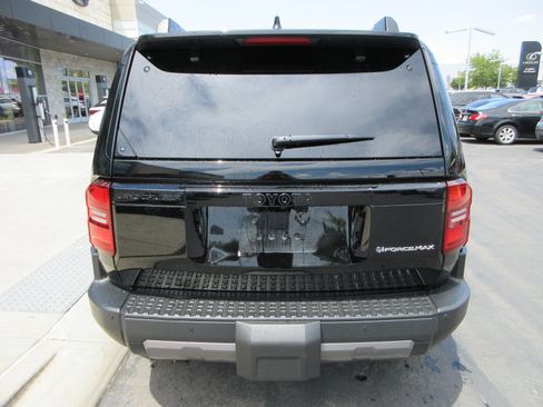 Used 2025 Toyota Land Cruiser w/ Premium Package AWD/4WD image 7