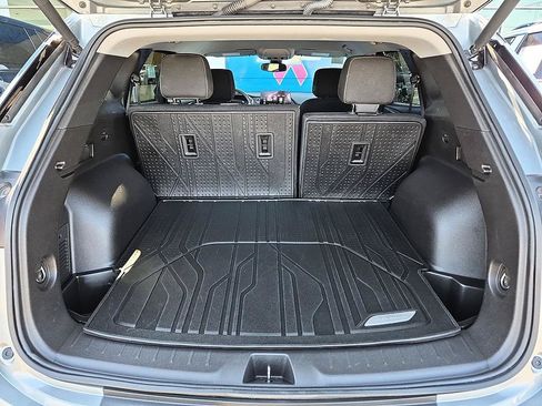 Certified 2024 Chevrolet Blazer LT w/ Convenience Package FWD image 29