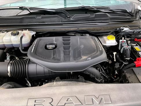 Used 2025 RAM 1500 Limited AWD/4WD image 31