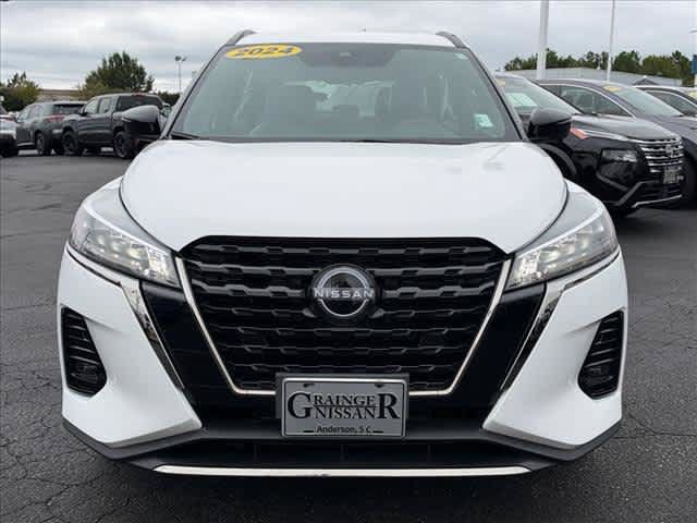 Used 2024 Nissan Kicks SR w/ SR Premium Package FWD image 9