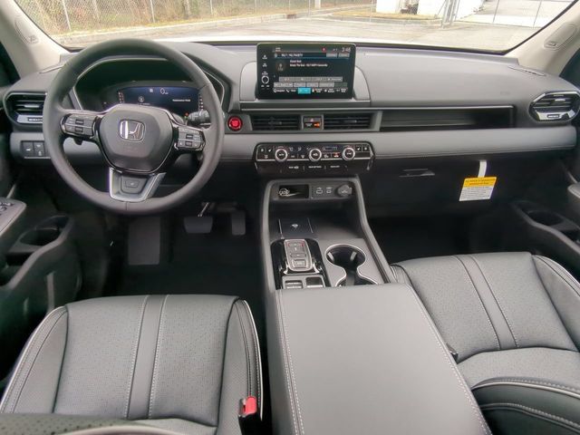 Used 2024 Honda Pilot Elite image 14