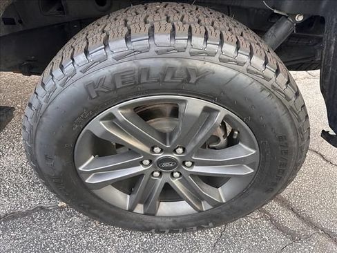 Used 2023 Ford F150 Lariat w/ Equipment Group 502A High AWD/4WD image 39