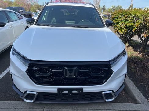 Used 2023 Honda CR-V Sport Touring image 2