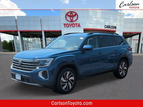 Used 2026 Volkswagen Atlas SE AWD/4WD image 1