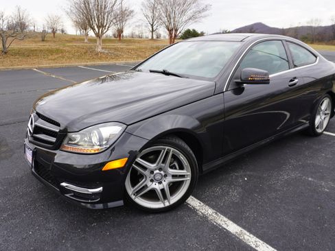 Used 2014 Mercedes-Benz C 250 Coupe image 8