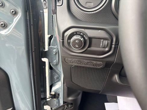 New 2026 Jeep Gladiator Rubicon image 14