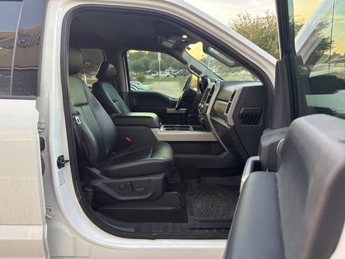 Used 2020 Ford F350 Lariat w/ Lariat Ultimate Package image 12