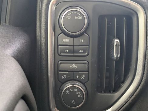 Used 2020 Chevrolet Silverado 1500 LT w/ All-Star Edition image 24