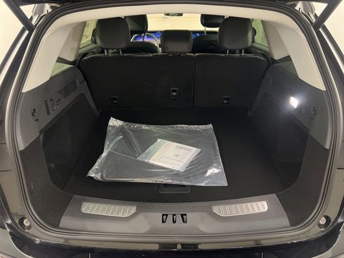 New 2026 Lincoln Nautilus Premier image 36