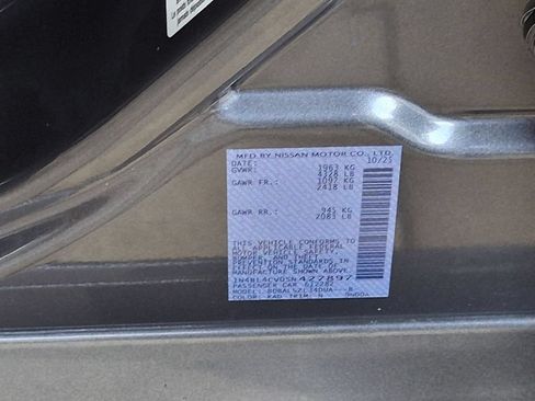 Used 2025 Nissan Altima 2.5 SR FWD image 35