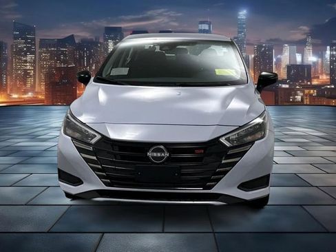 Used 2024 Nissan Versa SR w/ Trunk Package image 2