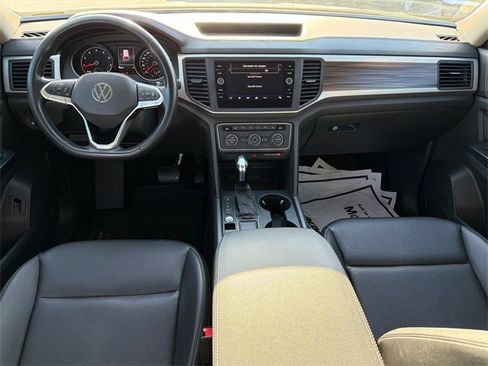 Used 2021 Volkswagen Atlas SE image 23