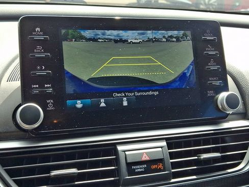 Used 2021 Honda Accord Sport Special Edition image 18