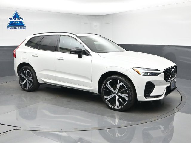 Used 2024 Volvo XC60 B5 Ultimate w/ Protection Package Premier AWD/4WD image 1
