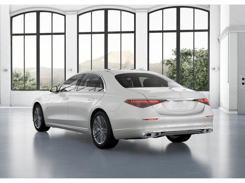 Certified 2023 Mercedes-Benz S 580 4MATIC Sedan image 43