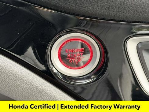 Certified 2022 Honda Pilot Touring image 16