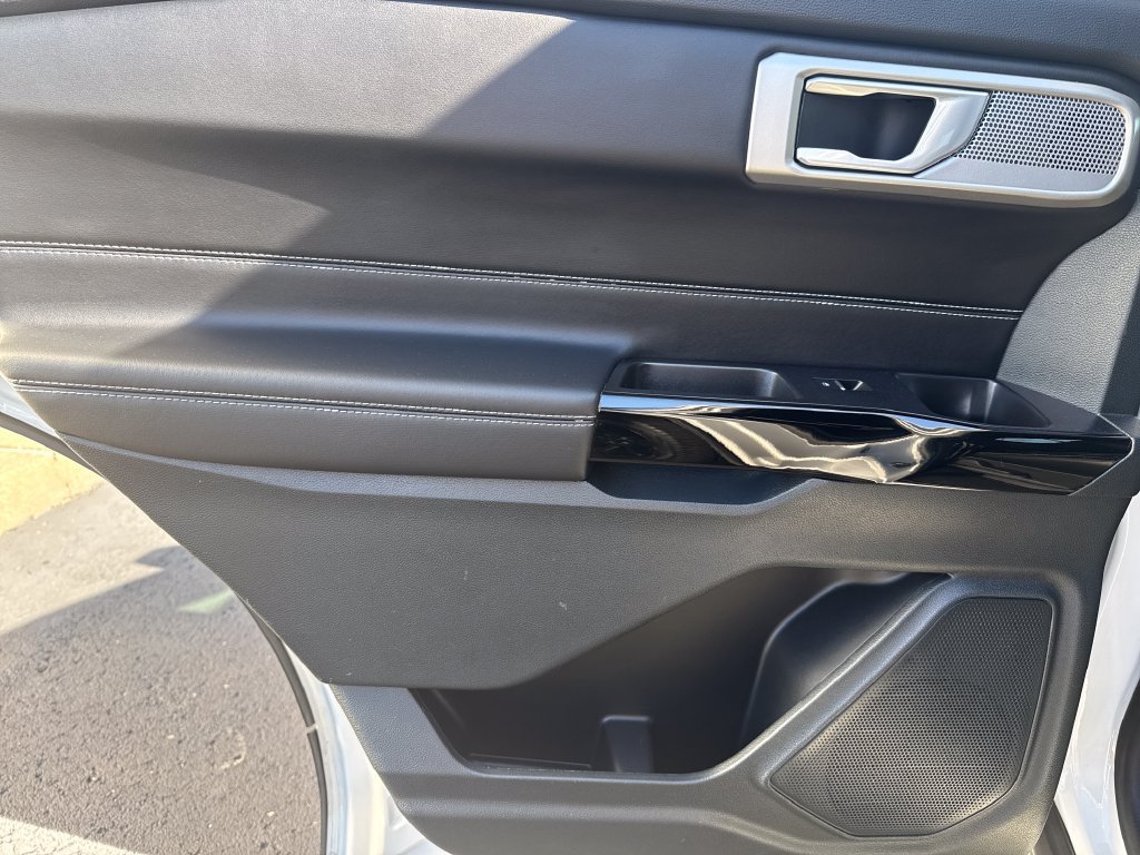 Used 2023 Ford Explorer ST w/ Equipment Group 401A AWD/4WD image 55