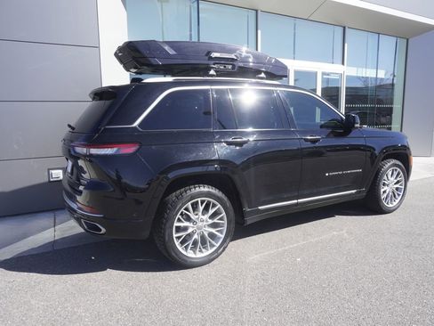 Used 2022 Jeep Grand Cherokee Summit w/ Adv Protech Group IV image 4